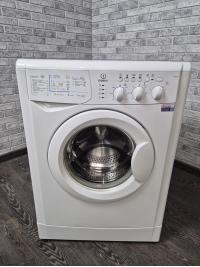 Стиральная машина Indesit WISL 103